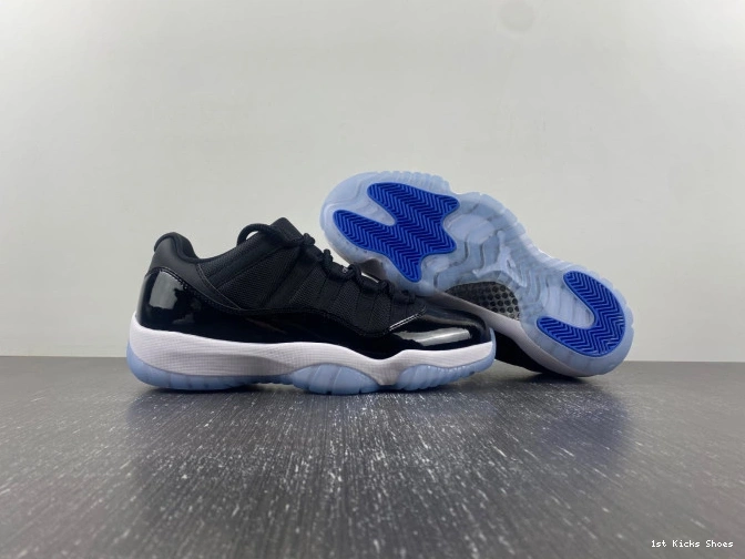 1st Kicks Low Jam Space FV5104-004 Air 11 Jordan 0725